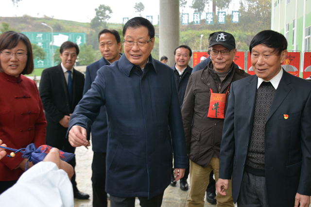 湖北省委书记应勇考察J9医药集团